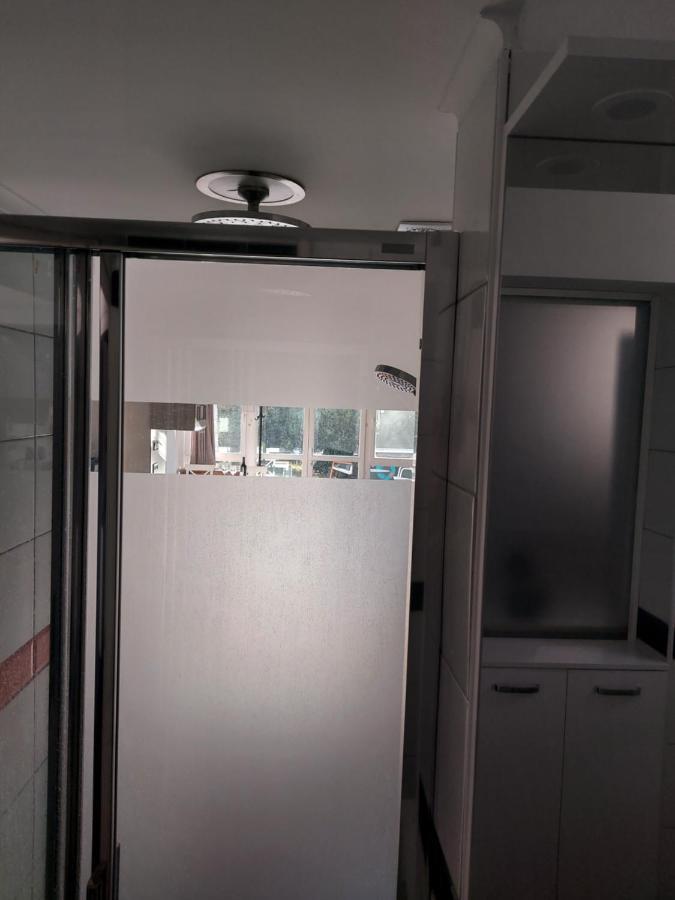 2+2Szemelyes Apartman Kerttel Apartment Szekesfehervar Ngoại thất bức ảnh